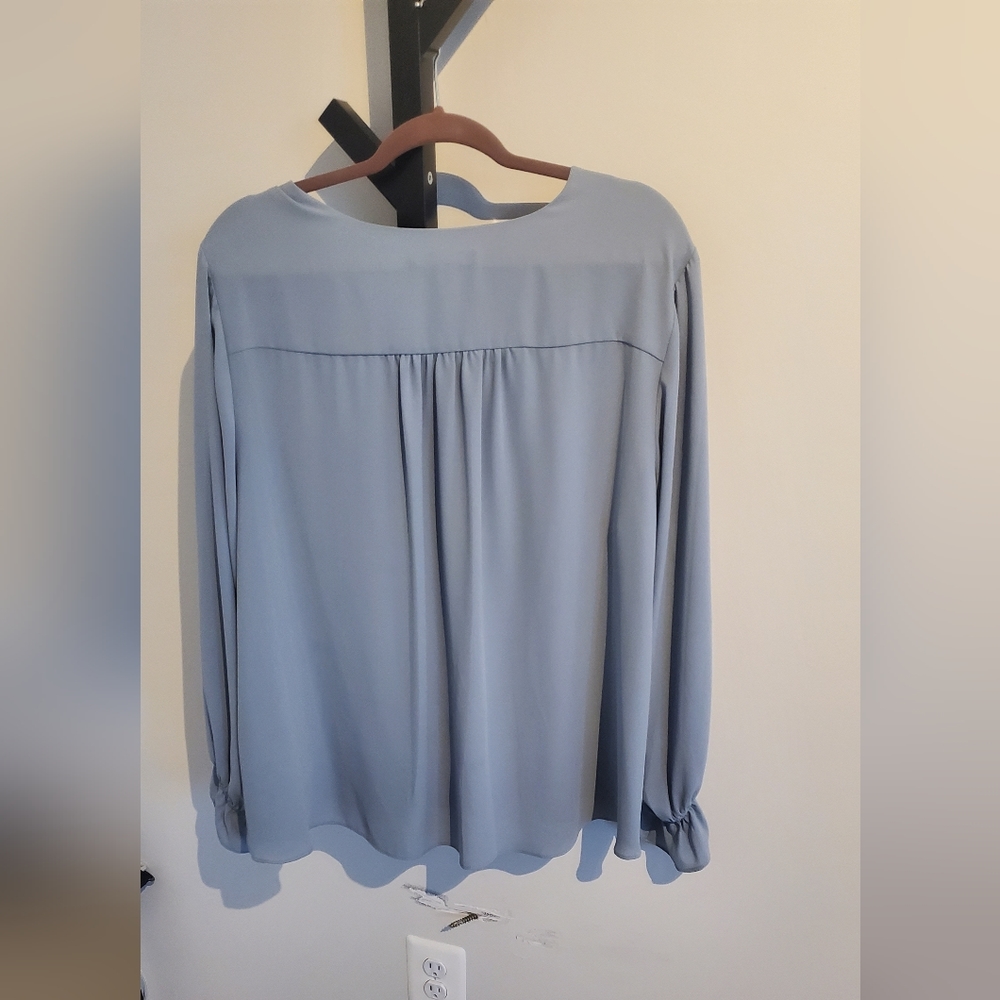 Blouse - Picture 2 of 2